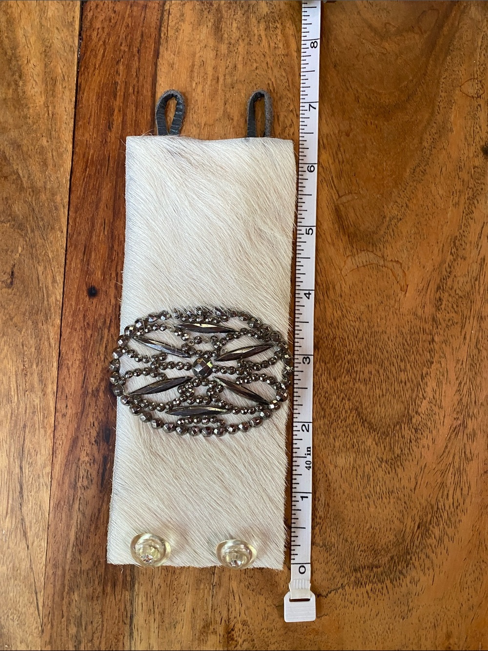 French Hardware | Artisan Cowhide Statement Cuff | Rococo-Inspired Elegance - Picture 6 of 8